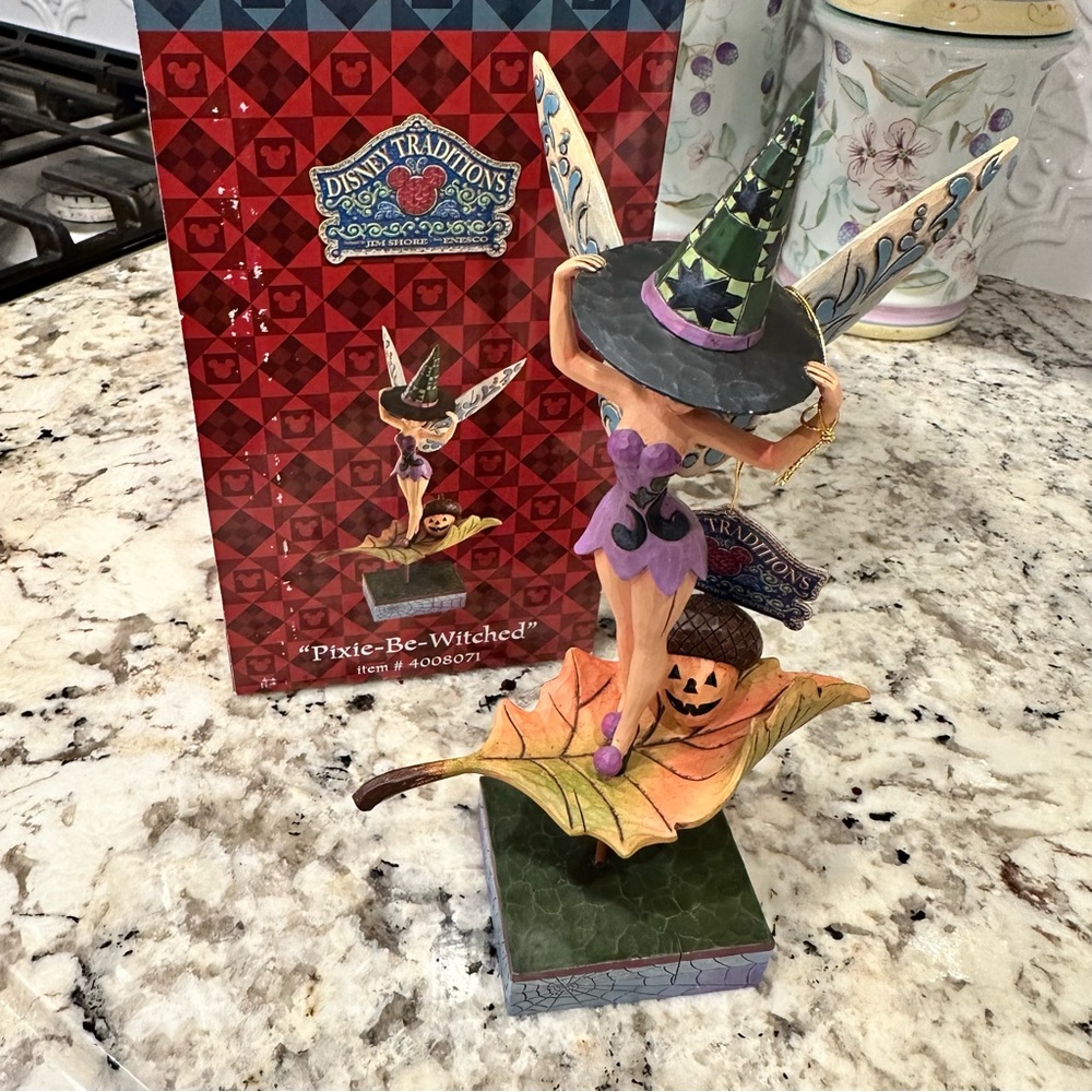 Disney Jim Shore Pixie Be-Witched Tinkerbell Halloween Collectible Figurine